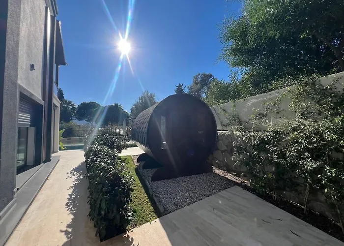 Sea View In Upscale Yalikavak Bodrum