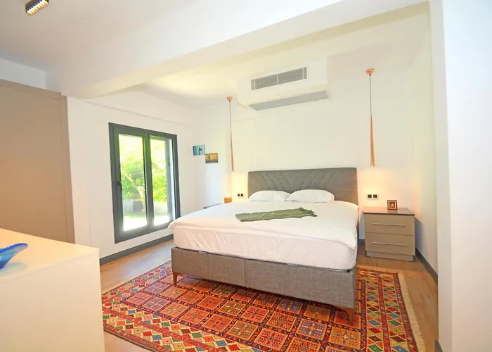 Sea View In Upscale Yalikavak *