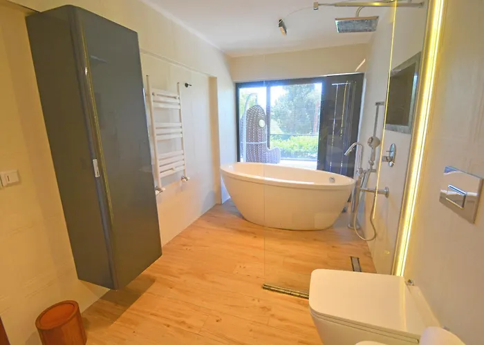 Sea View In Upscale Yalikavak Bodrum